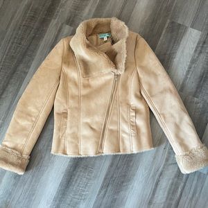 NEW Francesca’s Dina Be medium faux fur coat suede-like tan winter zip nwt